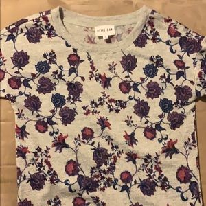 Lightweight long sleeve crew neck sweatshirt